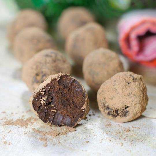 Avocado Chocolate Truffles